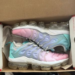 Nike vapormax sneakers